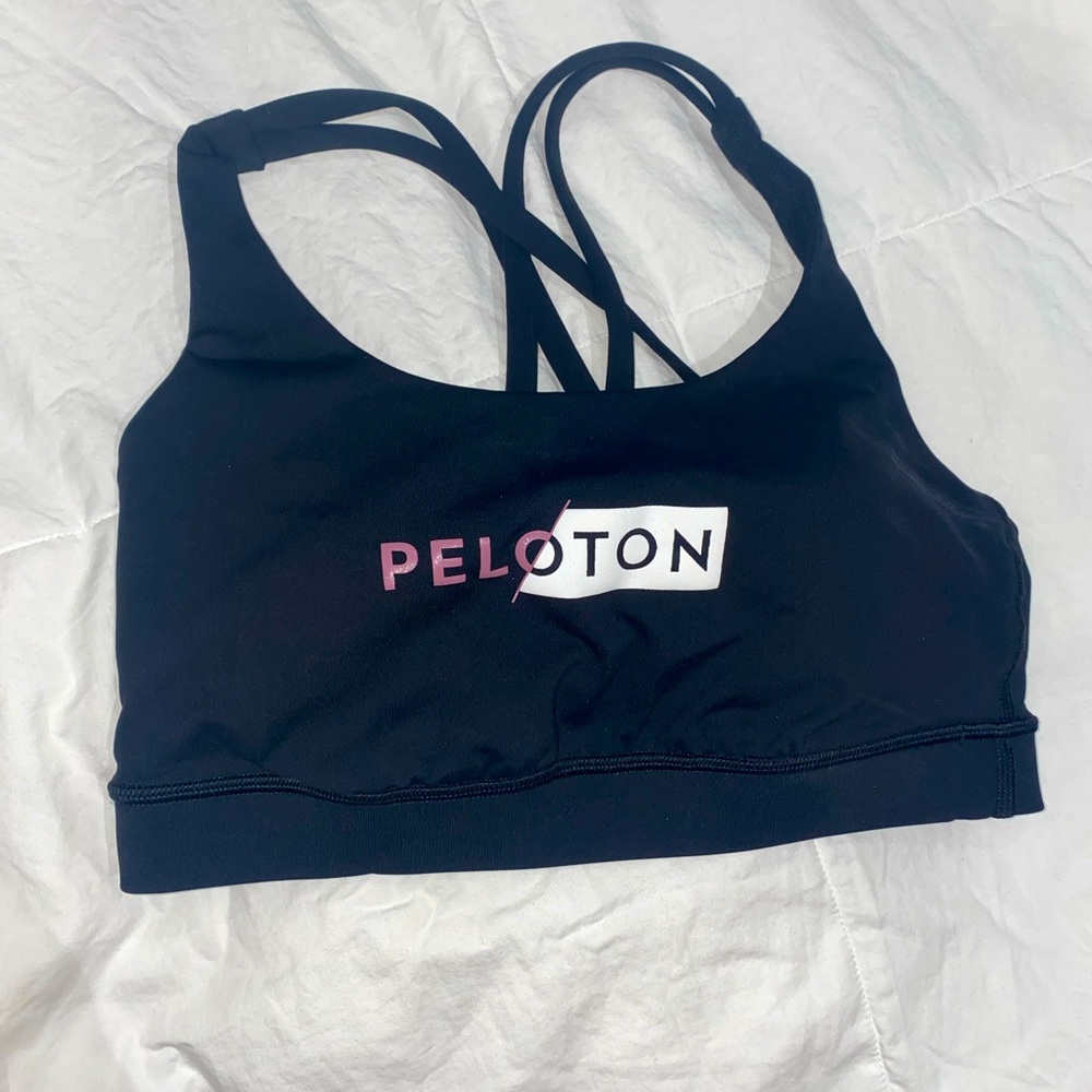 Lululemon Peloton energy bra. Size 6